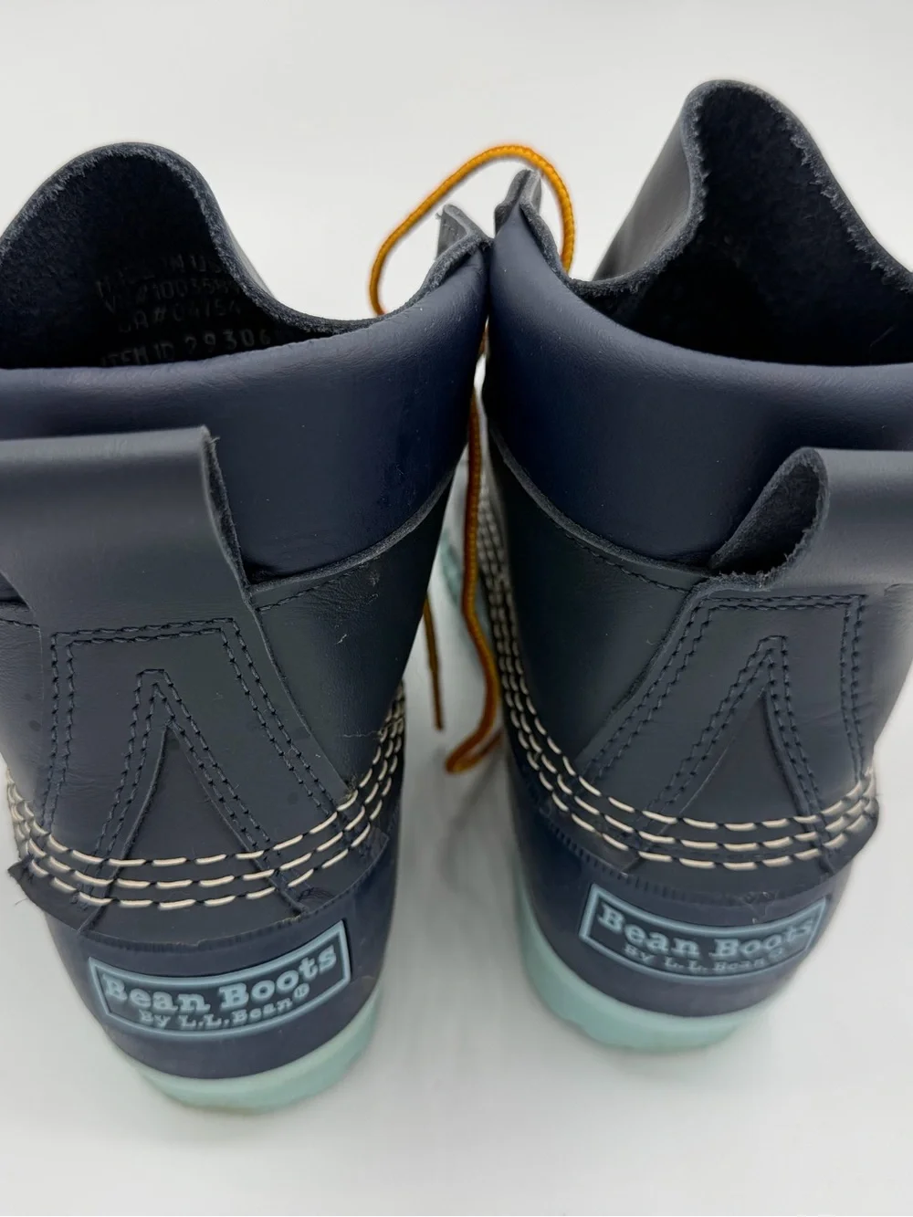 L.L.Bean Bean Boots Women’s 8 Navy Blue Leather Orange Lace Aqua Sole Maine